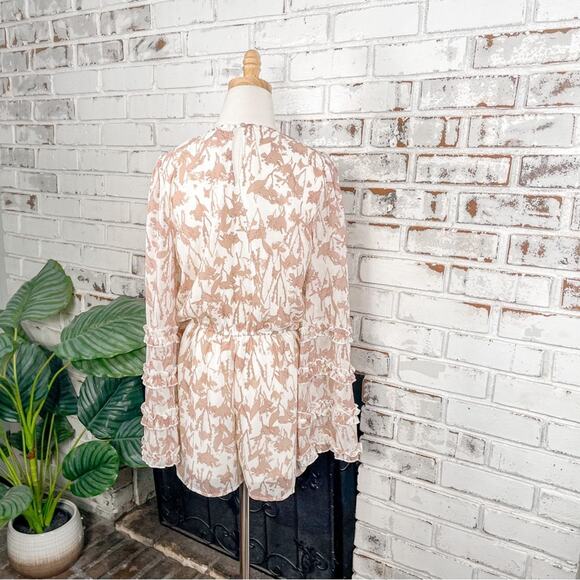 White & Pink Floral Sheer Long Ruffle Bell Sleeve V-neck Keyhole Romper M - Picture 6 of 10